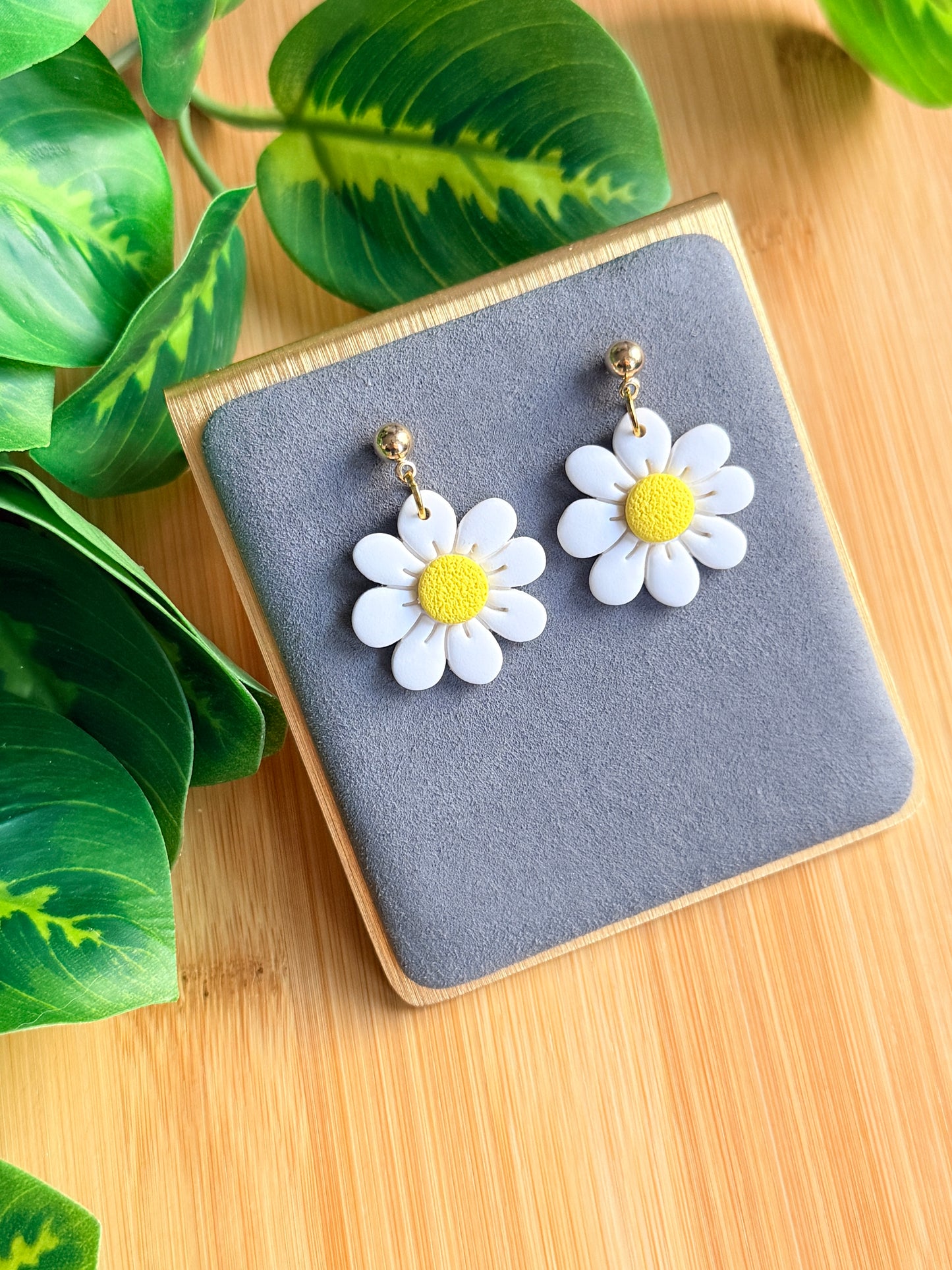 Large Single Daisy Earrings | Polymer Clay Earrings