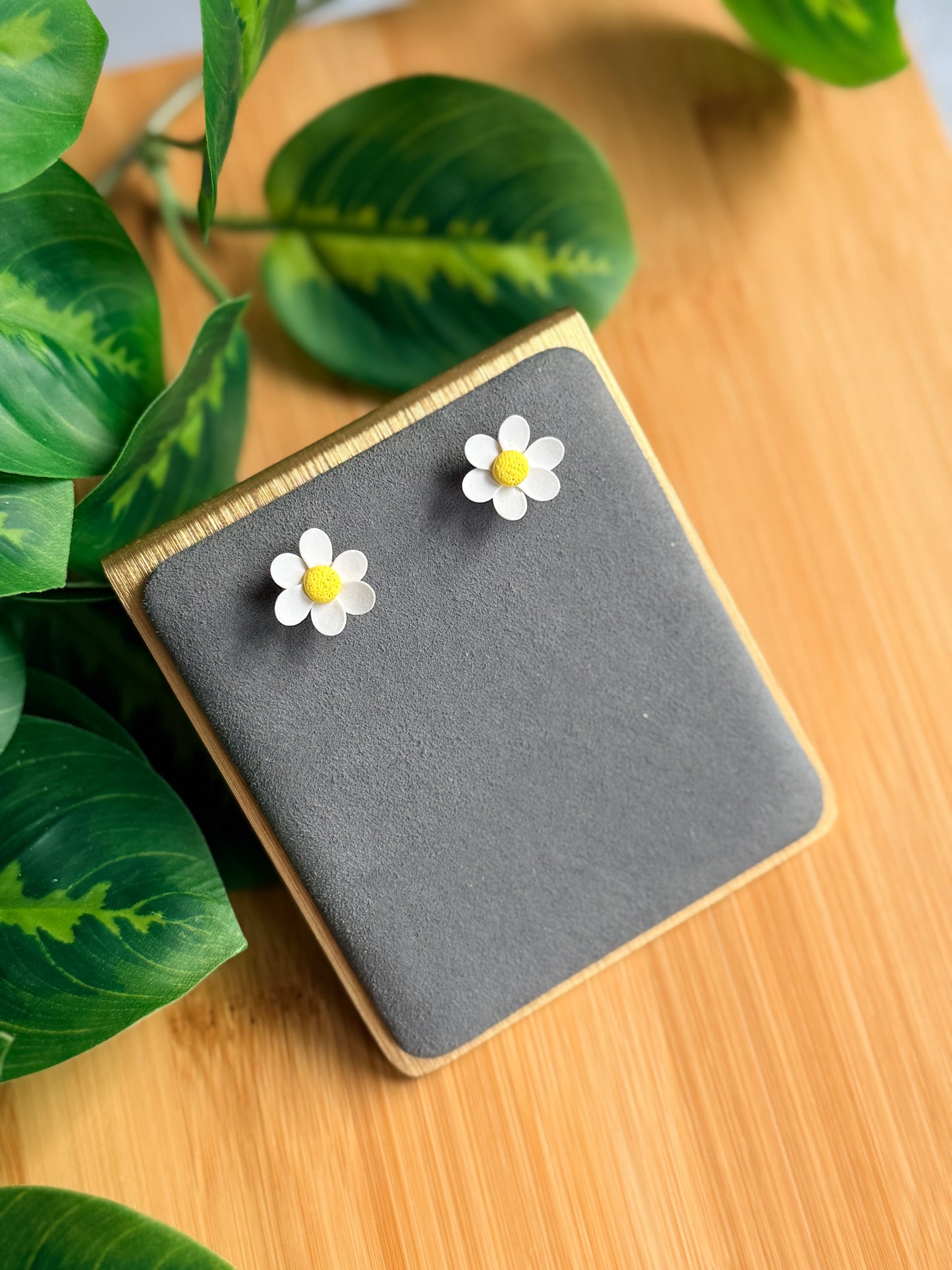 Sculpted Daisy Stud Earrings | Polymer Clay Earrings