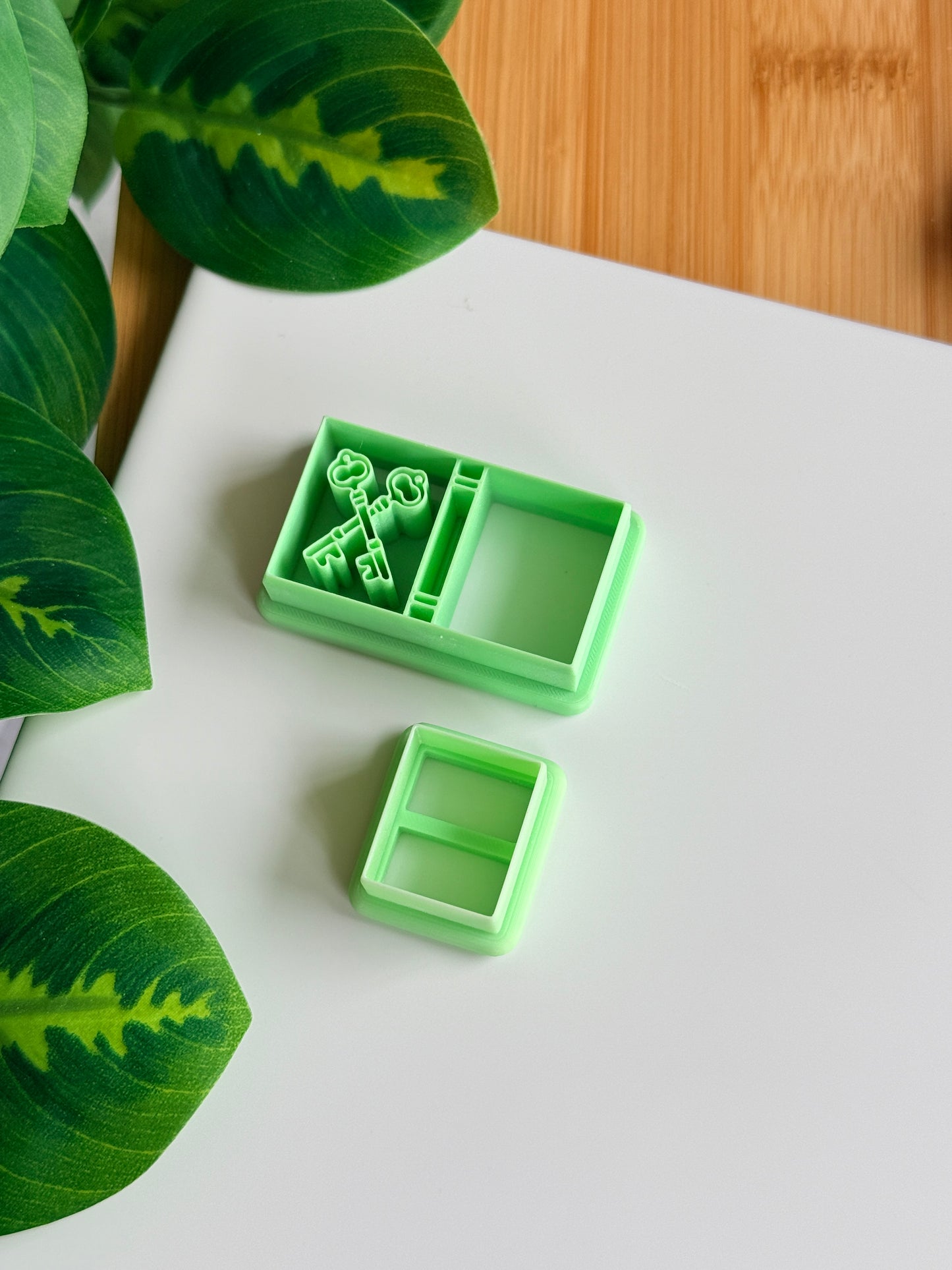Intersecting Keys Book Cutter | Polymer Clay Cutters